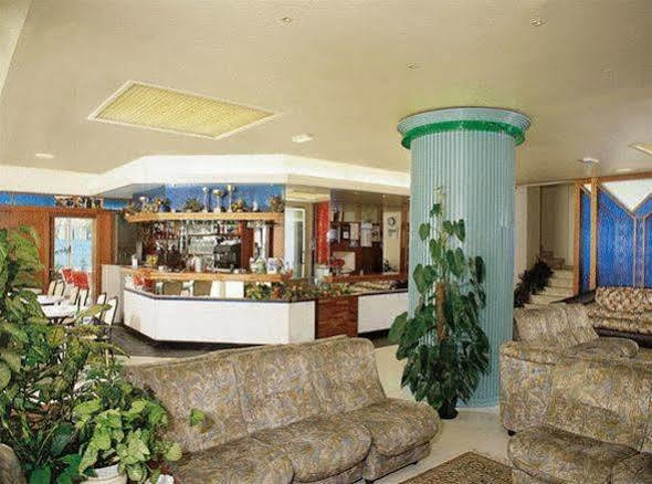 Hotel Ideal Bianchini Riccione Esterno foto